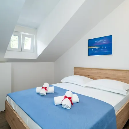 Veliki Dvoetazni Apartman S Parkingom Dubrovnik Exterior photo